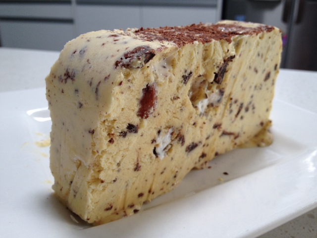 Semifreddo al torrone e cioccolato