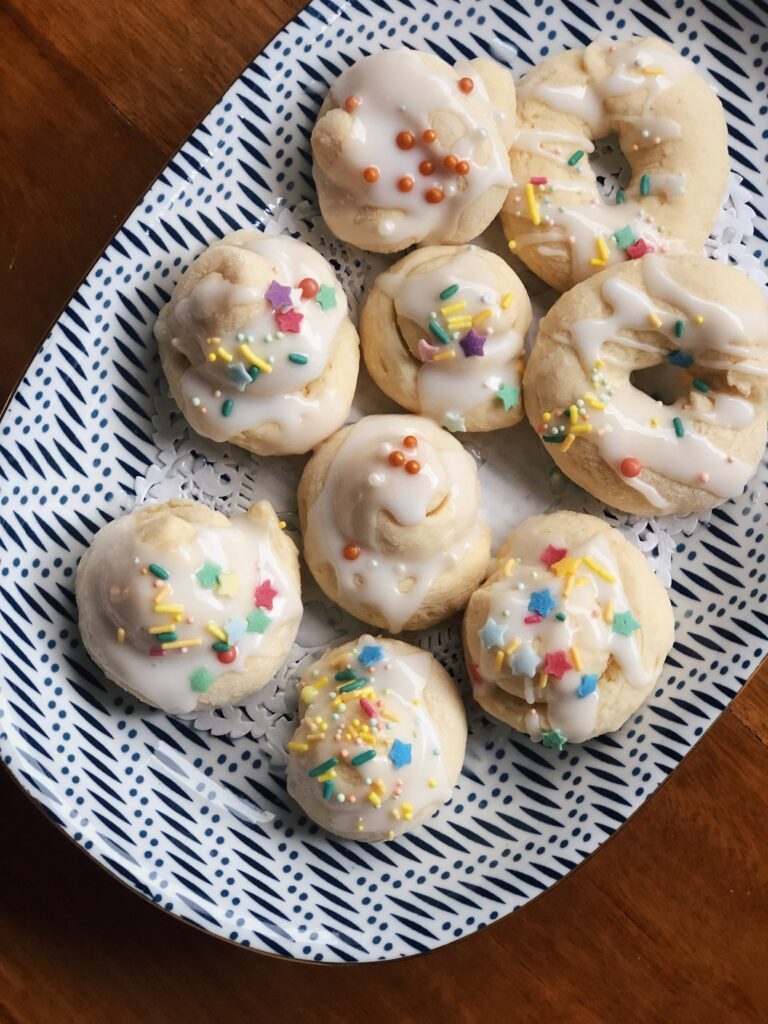 Sunday, 10 April 2022
10am till 2pm
$170
In this class, Angela with share her love of baking traditional Italian Easter dolci - just in time for Easter! You will learn to bake the following 3 authentic Italian Easter sweets - 'Pastiera Napoletana' from Naples (a traditional wheat-berry & ricotta pie), 'Cannoli' from Sicily, and 'Uncinetti' from Campania. We will all so enjoy a light Italian lunch to balance our sweet palate.You will learn both demonstration and hands-on experience.TO BOOK USING GIFT VOUCHER: Please email angela@thevillagecooks.com.au with your contact details and voucher number. Angela will reply with booking confirmation or if extra payment is required.
