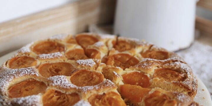 Apricot and Almond tart